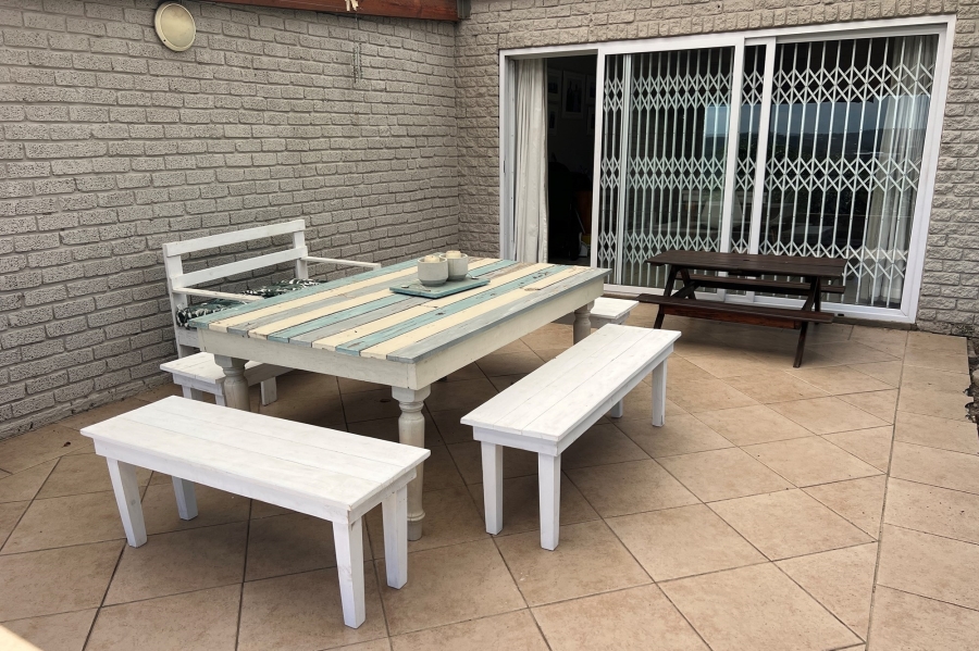 3 Bedroom Property for Sale in Beacon Bay Eastern Cape